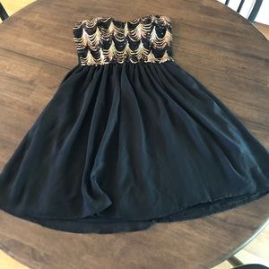 Women’s Small Windsor Sequin Strapless Dress